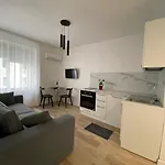 Myslym Shyri's Aparthotel Tirana