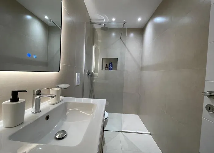 Aparthotel Myslym Shyri's 3*