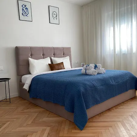 Myslym Shyri's 3* Tirana