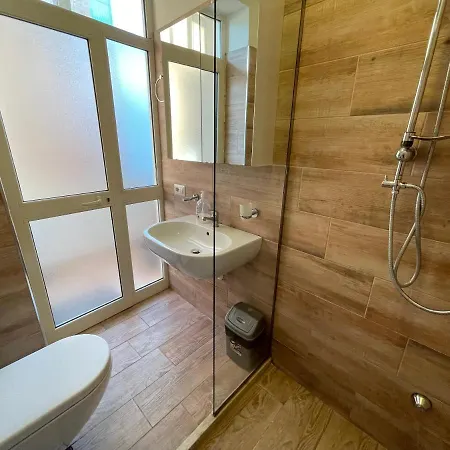 Myslym Shyri's Appart hôtel