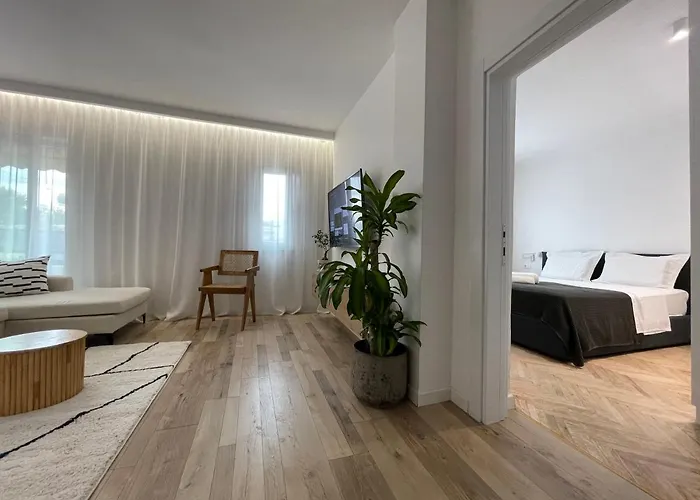 Hotel apartamentowy Myslym Shyri's Tirana